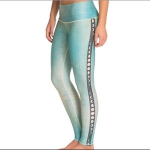 Teeki ‘Blue Moon’ hot pant